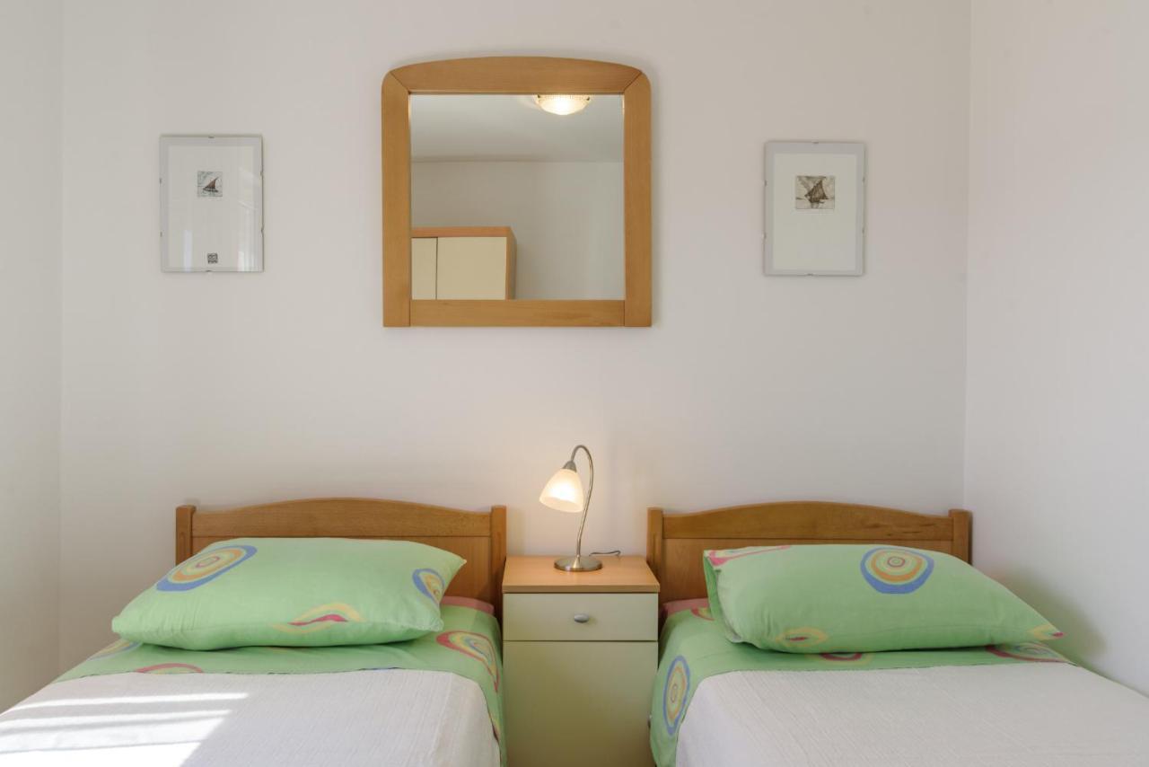Apartment Marijana Трогір Екстер'єр фото