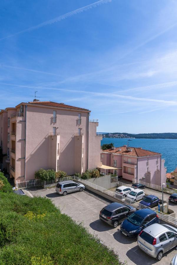 Apartment Marijana Трогір Екстер'єр фото